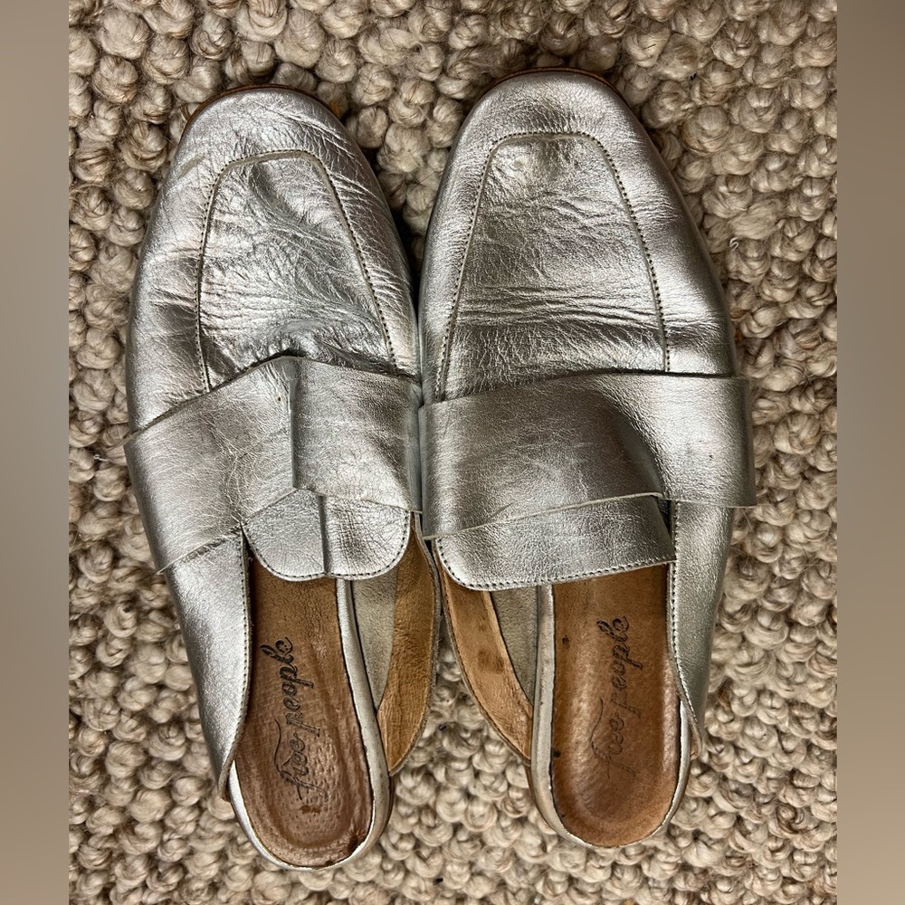 Women’s Free People Sliver Leather Slides Loafers Shoes Size 39 8